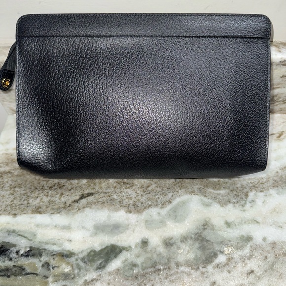 Vintage Gucci Leather Pouch Clutch - Picture 14 of 14